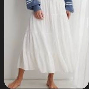 Flowy White Midi Skirt